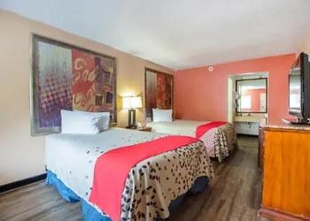 Day lite inn hotel thumbnail 7