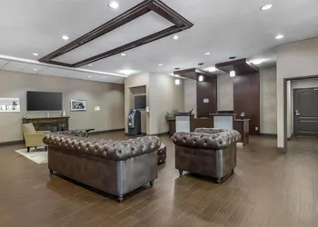 Best Western Plus Lee's Summit Hotel & Suites hotel thumbnail 2
