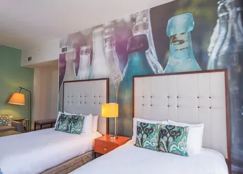 Hotel Indigo Savannah Historic District by IHG hotel thumbnail 3