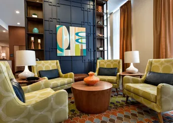 Hampton Inn & Suites Clayton/St. Louis-Galleria Area hotel thumbnail 2