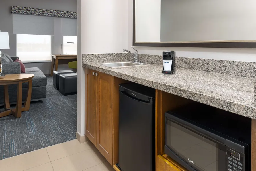 Hampton Inn & Suites Clayton/St. Louis-Galleria Area hotel detail image 6