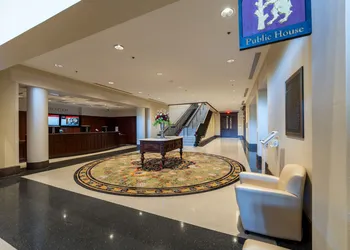 The Knight Center at Washington University hotel thumbnail 2