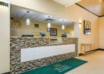 Quality Inn & Suites Sellersburg - Louisville Area hotel thumbnail 2