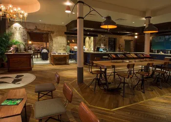 The Old No. 77 Hotel & Chandlery hotel thumbnail 8