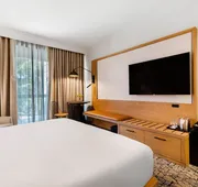 Sheraton Chapel Hill Hotel hotel detail image 7