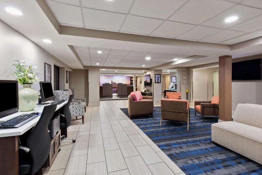 La Quinta Inn & Suites by Wyndham Goodlettsville - Nashville hotel detail image 2