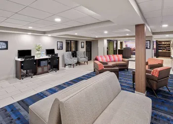 La Quinta Inn & Suites by Wyndham Goodlettsville - Nashville hotel thumbnail 3
