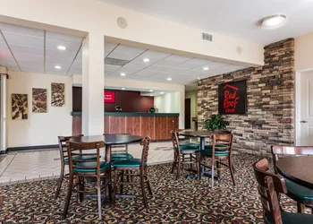 Red Roof Inn Texarkana hotel thumbnail 3