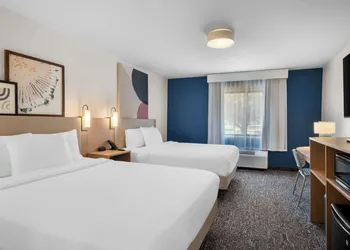 Spark by Hilton Grapevine DFW North hotel thumbnail 8