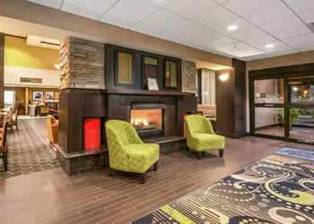 Hampton Inn & Suites Tulsa/Catoosa hotel thumbnail 2