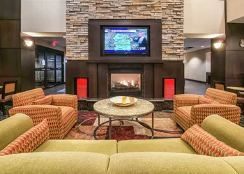 Hampton Inn & Suites Tulsa/Catoosa hotel thumbnail 4