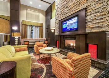 Hampton Inn & Suites Tulsa/Catoosa hotel thumbnail 5