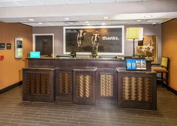 Hampton Inn & Suites Tulsa/Catoosa hotel thumbnail 7
