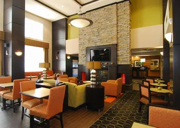 Hampton Inn & Suites Tulsa/Catoosa hotel thumbnail 8