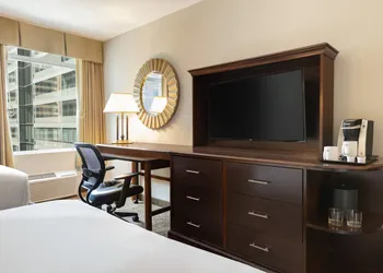 Crowne Plaza Crystal City-Washington, D.C. by IHG hotel thumbnail 7