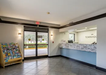 Townhouse Fort Walton Beach Hurlburt Field hotel thumbnail 3
