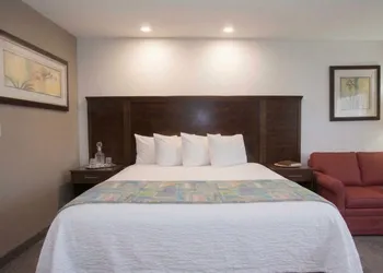 Townhouse Fort Walton Beach Hurlburt Field hotel thumbnail 6