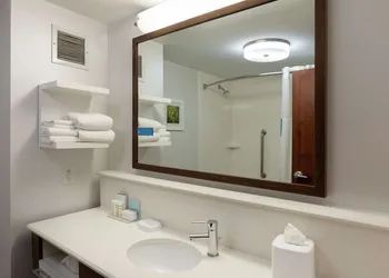 Hampton Inn Houston/Humble-Airport Area, TX hotel thumbnail 5