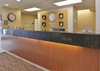 Comfort Inn Evansville - Casper hotel thumbnail 2
