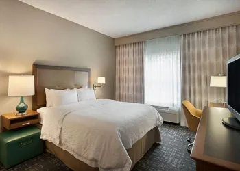 Hampton Inn & Suites Charlotte/Pineville hotel thumbnail 6