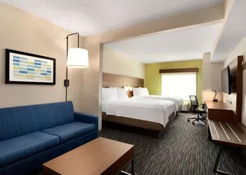 Holiday Inn Express & Suites Pembroke Pines-Sheridan St by IHG hotel thumbnail 8