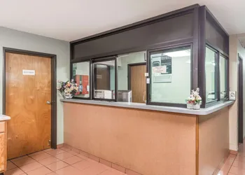 Super 8 by Wyndham O'Fallon MO/St. Louis Area hotel thumbnail 2