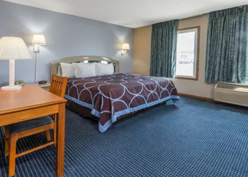 Super 8 by Wyndham O'Fallon MO/St. Louis Area hotel thumbnail 8