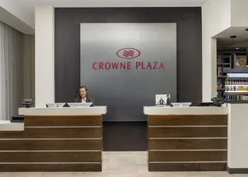 Crowne Plaza San Antonio Airport by IHG hotel thumbnail 5