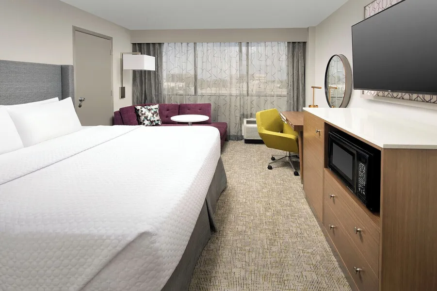 Crowne Plaza San Antonio Airport by IHG hotel detail image 6