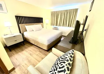Moline Bell Hotel hotel thumbnail 3