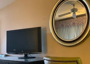 Calipatria Inn And Suites hotel thumbnail 5