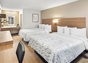 Red Roof Inn PLUS+ Columbus-Ohio State University OSU hotel thumbnail 6