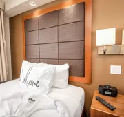Home Inn & Suites Regina East hotel detail image 7