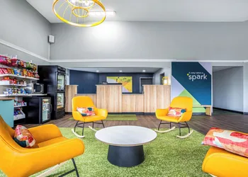 Spark by Hilton - Kent, Seattle hotel thumbnail 3