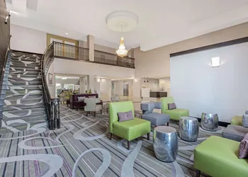 La Quinta Inn & Suites by Wyndham Modesto Salida hotel thumbnail 3