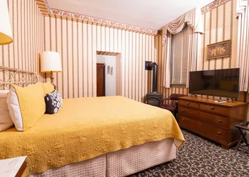The Lafayette Inn hotel thumbnail 6