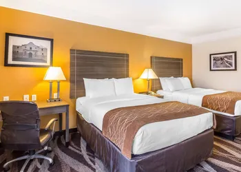 Comfort Inn near Frost Bank Center hotel thumbnail 8