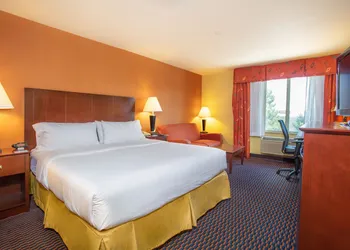 Holiday Inn Express & Suites Richland by IHG hotel thumbnail 4