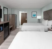 Wingate by Wyndham Sheboygan hotel detail image 7