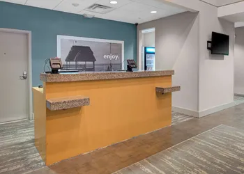 Hampton Inn & Suites Sarasota/Bradenton-Airport, FL hotel thumbnail 2