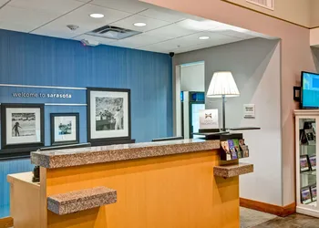 Hampton Inn & Suites Sarasota/Bradenton-Airport, FL hotel thumbnail 3
