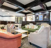 English Inn of Charlottesville hotel detail image 4