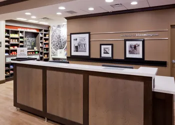 Hampton Inn Minneapolis Bloomington West hotel thumbnail 2