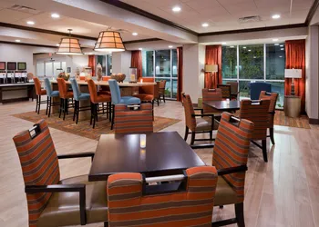 Hampton Inn Minneapolis Bloomington West hotel thumbnail 3