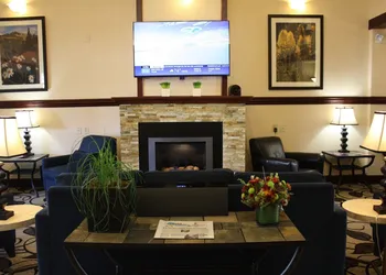 Ramada by Wyndham Denver International Airport hotel thumbnail 6