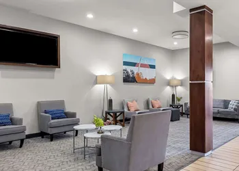 Best Western St. Louis Airport North Hotel & Suites hotel thumbnail 4
