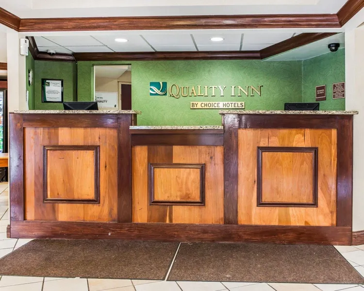 Quality Inn South hotel detail image 2