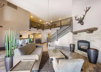 Best Western Plus Kalispell/Glacier Park West Hotel & Suites hotel thumbnail 2