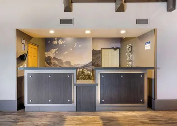 Best Western Plus Kalispell/Glacier Park West Hotel & Suites hotel thumbnail 4