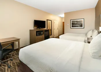 Best Western Plus Kalispell/Glacier Park West Hotel & Suites hotel thumbnail 6